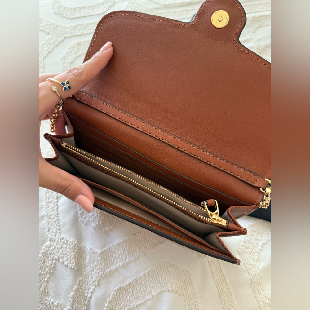 Ralph Lauren Brown Leather Crossbody Bag with Gold Chain - Picture 3 of 3